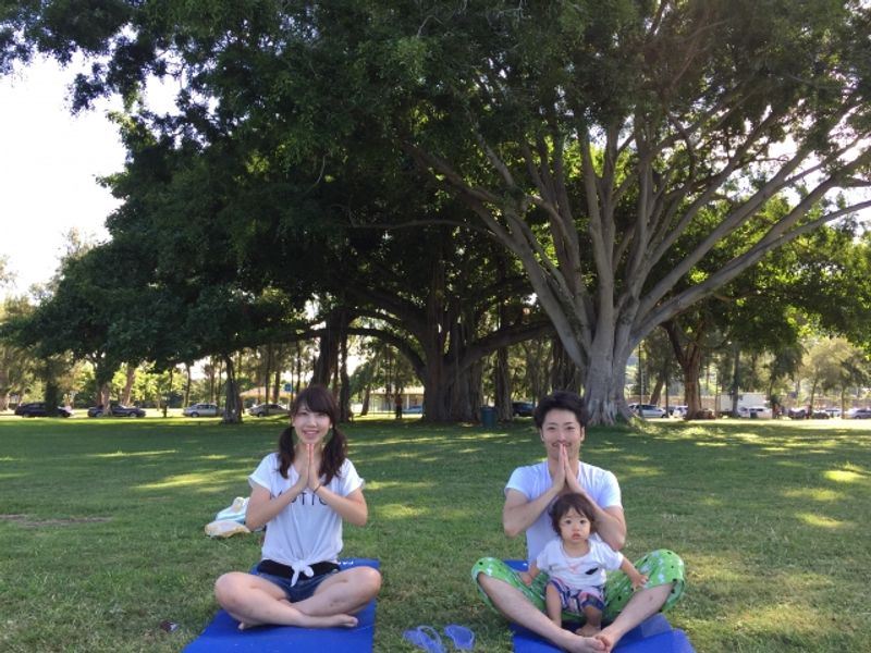 親子でヨガ!何歳からできる?自宅でおすすめ簡単ポーズも