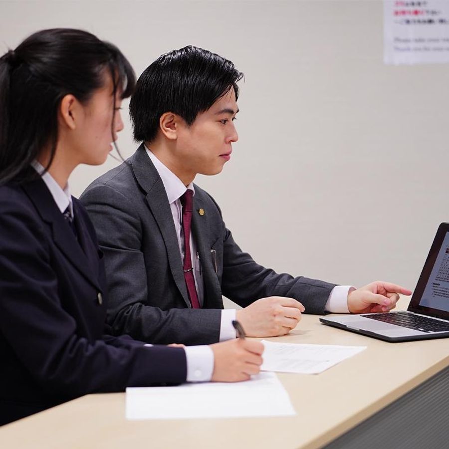 ホワイトアカデミー【総合型選抜並びに推薦入試の対策塾】 教室 4