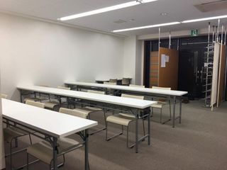 数理進学予備校イーズ 教室 3