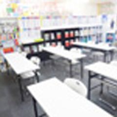 個別指導6Hours(シックスアワーズ)【アーク進学会】 教室 4