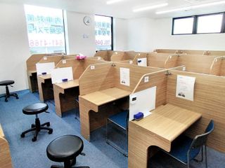 個別指導学院サクシード 教室 3