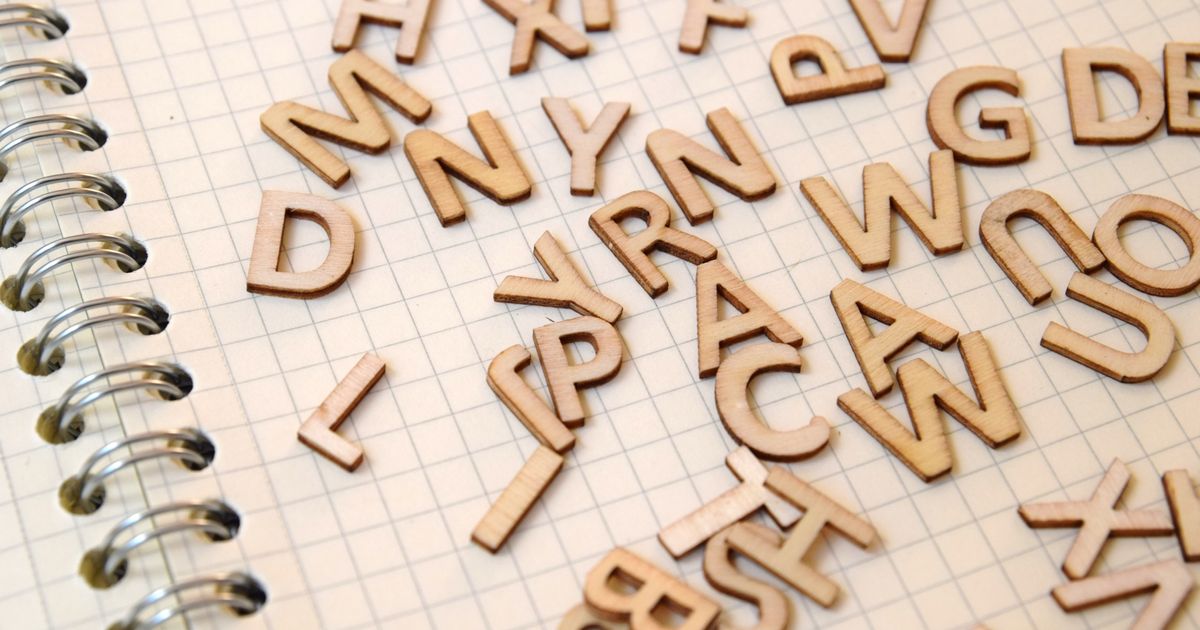 小学生の英語 英単語の覚え方 おすすめ単語帳やゲームで覚える 子供の習い事の体験申込はコドモブースター 小学生の英語 英単語の覚え方 おすすめ単語帳やゲームで覚える 子供の習い事の体験申込はコドモブースター