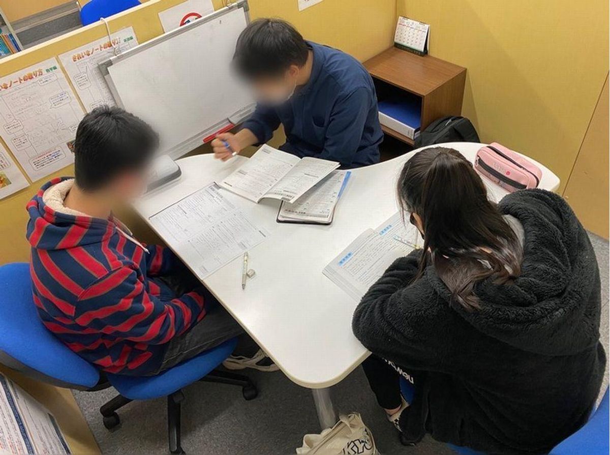 個別指導塾 トライプラス 洛西校3