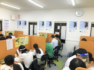 個別指導 スクールIE 教室 4