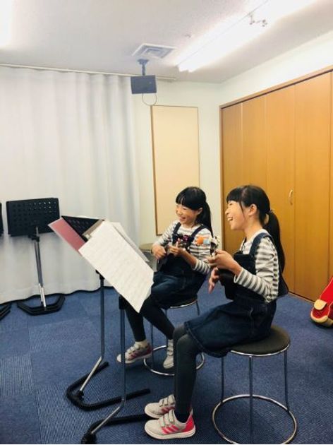 新響楽器 ウクレレ教室の内容や料金は？子どもも楽しいその魅力とは？