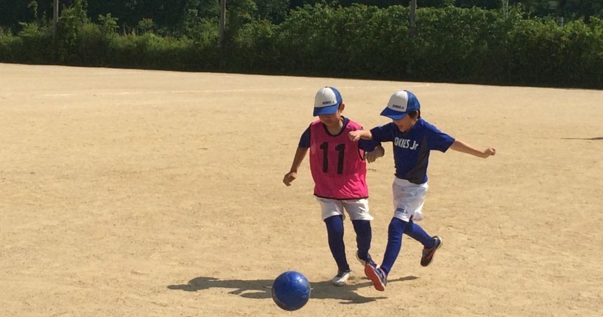 ルーキーズjrサッカークラブは未就園児から習える 料金や指導法は 子供の習い事の体験申込はコドモブースター ルーキーズjrサッカークラブは未就園児から習える 料金や指導法は 子供の習い事の体験申込はコドモブースター