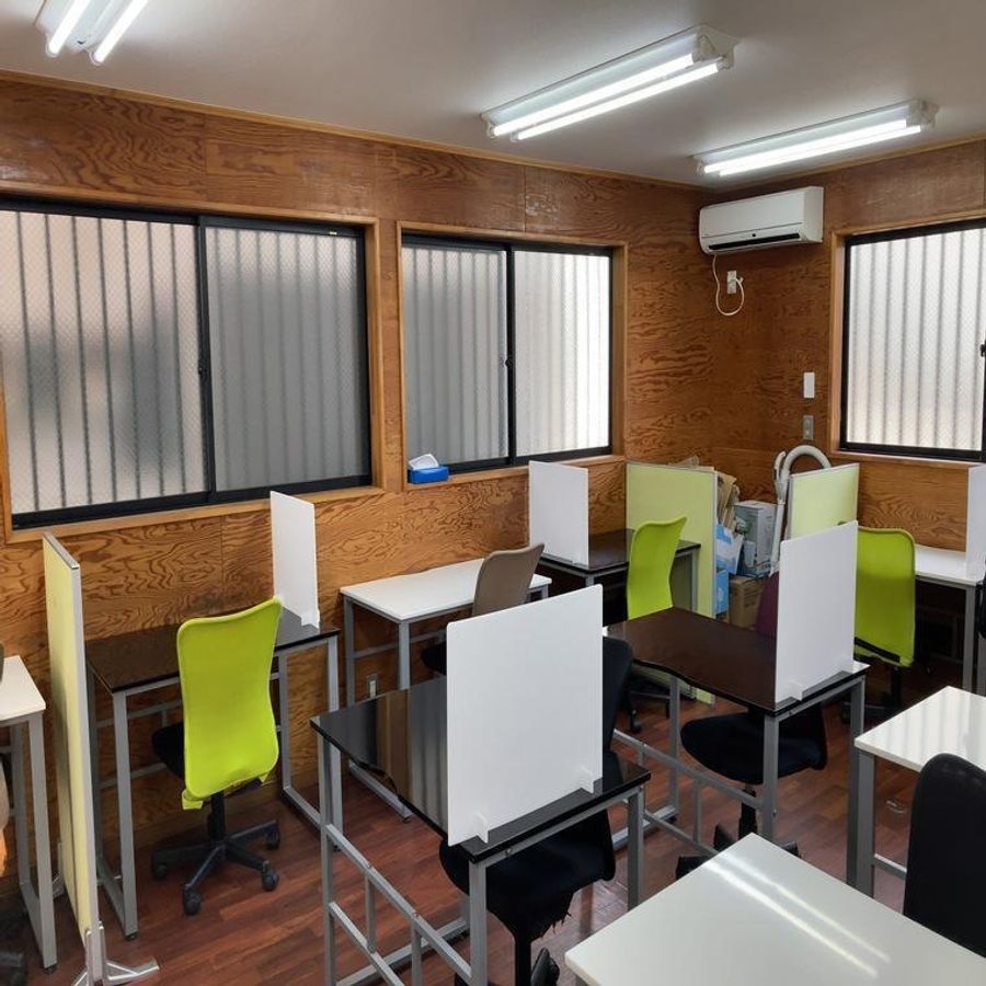 個別指導塾 学習空間 教室 3