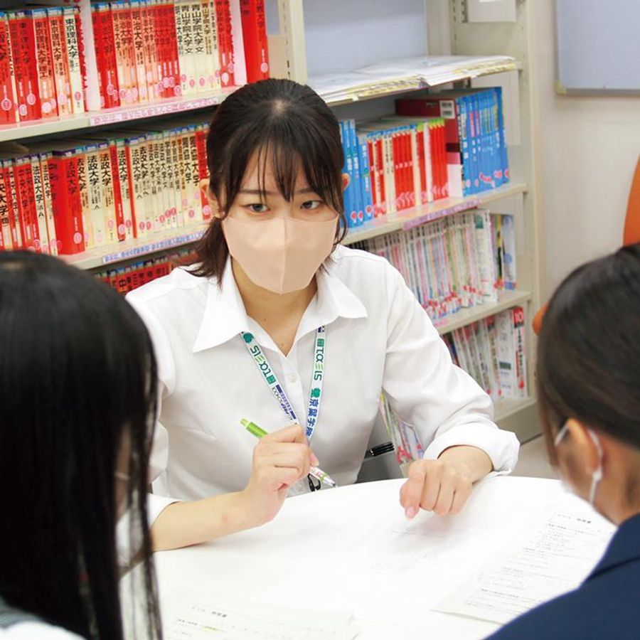 京葉学院高校部 教室 2