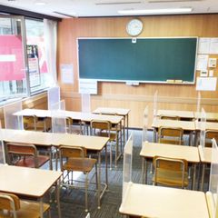 スクール21 教室 4