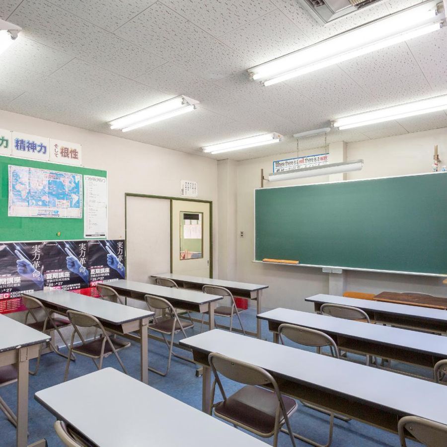 KEC近畿教育学院 高槻芝生校6