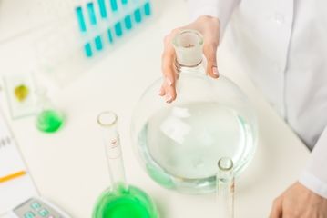 サイエンス倶楽部の実験で自ら学ぶ力がつく!料金やコース内容は?