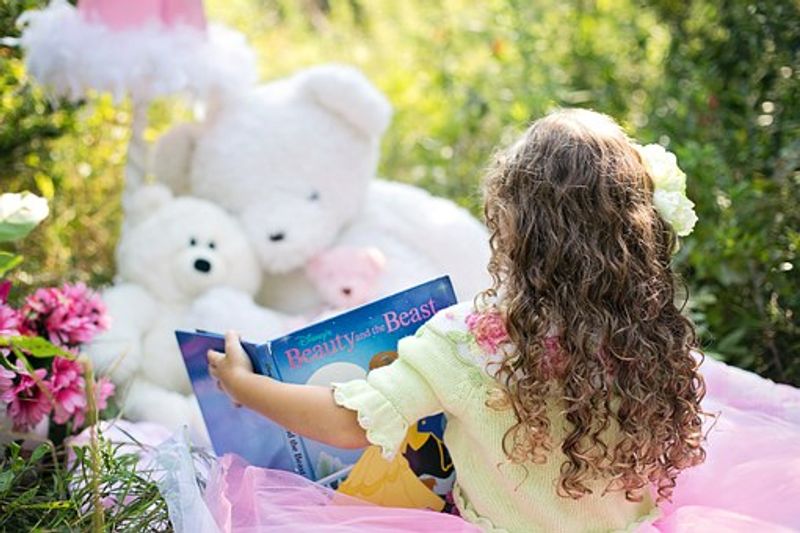 2歳におすすめの知育ドリル10選 無料で利用できるプリント教材も 子供の習い事の体験申込はコドモブースター