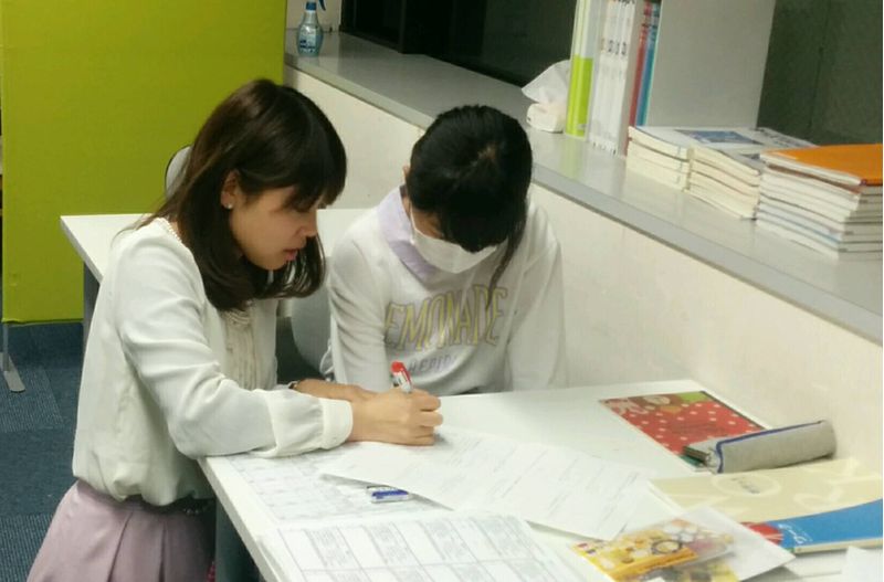 低価格が魅力 個別指導塾ヒーローズの評判は?自立学習で成績UP!