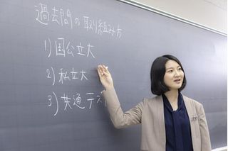 駿台予備学校 お茶の水校1号館7