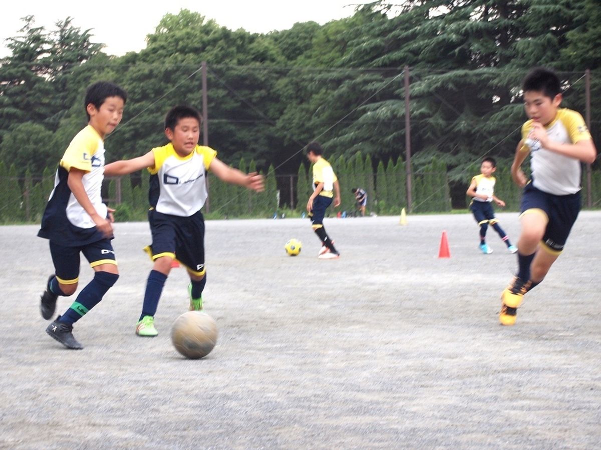 現役コーチに直撃取材 人間力も育てるリベルタサッカースクールの魅力 子供の習い事の体験申込はコドモブースター 現役コーチに直撃取材 人間力も育てるリベルタサッカースクールの魅力 子供の習い事の体験申込はコドモブースター