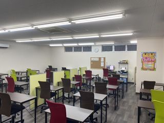 個別指導塾　学習空間 教室 4