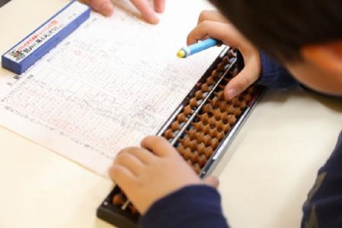 松栄堂楽器キッズアカデミー【そろばん】 県庁前センター4