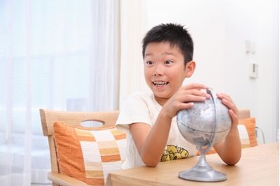 小学生だからこそさせたいホームステイ！メリットや人気プランは？