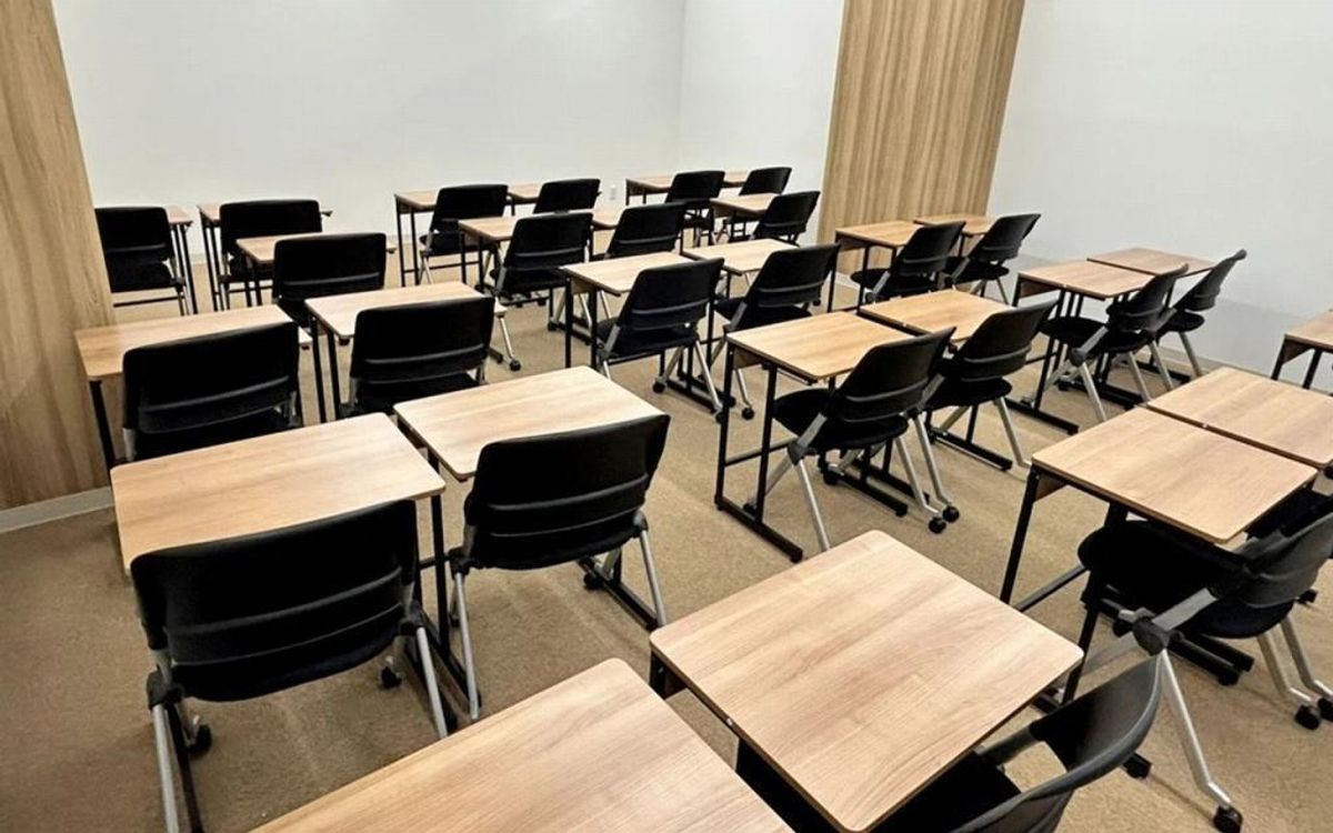 セナミ学院 教室 4