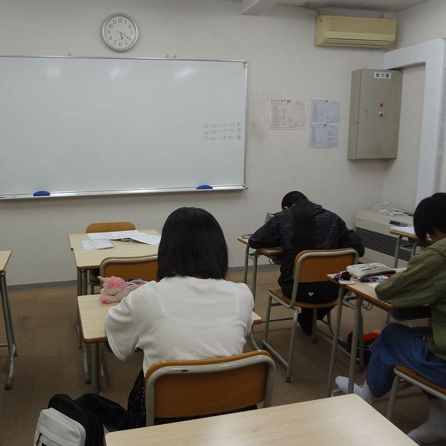 スタディー・フィールド 新富谷教室9