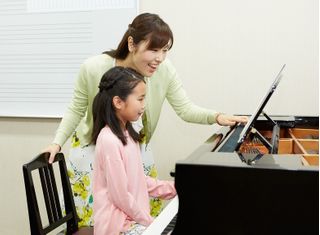 新響楽器　ピアノ教室 岡本センター3