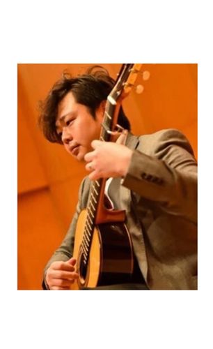 なだ音楽サロン【ウクレレ】の先生