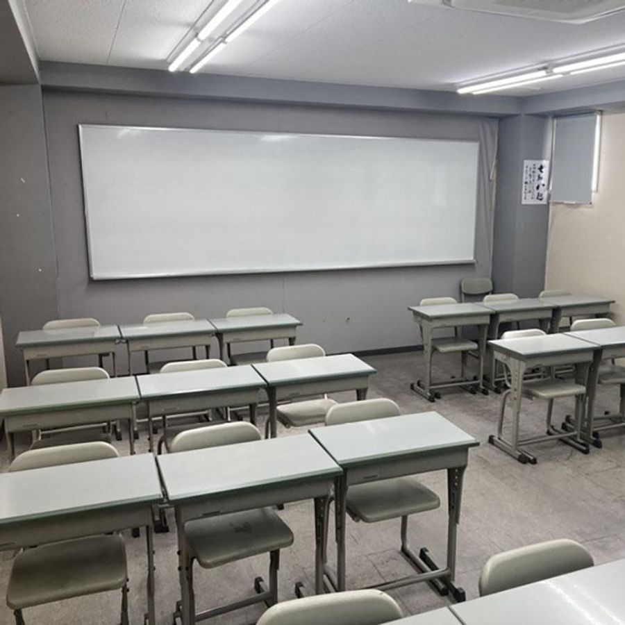 成基学園 教室 3