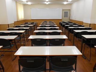 ＡＩＣ推薦アカデミー 教室 4