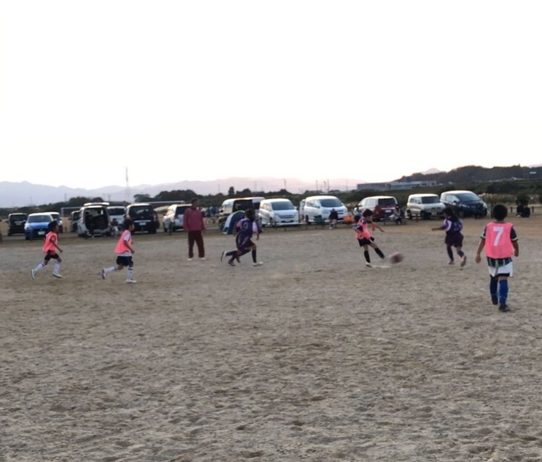 テッソーレサッカースクール 四日市 月 教室 三重県四日市市万古町の子どもサッカースクール 子供の習い事の体験申込はコドモブースター