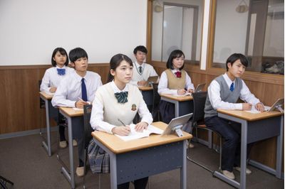 俊英館フレックス 熊谷中央校の高校生の定期テスト対策