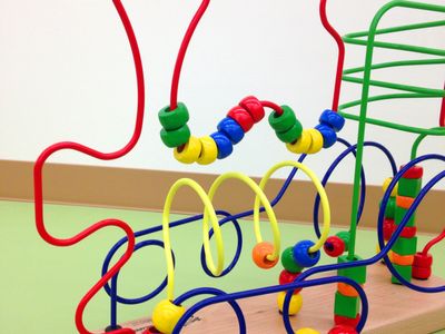 生後8ヶ月の赤ちゃんと楽しむ遊びやおすすめ知育玩具 子供の習い事の体験申込はコドモブースター 生後8ヶ月の赤ちゃんと楽しむ遊びやおすすめ知育玩具 子供の習い事の体験申込はコドモブースター