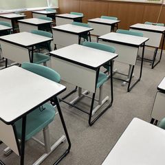 成基学園 教室 3