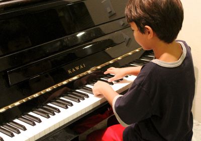 子供の習い事は音楽系がオススメ?選び方のポイントやメリット