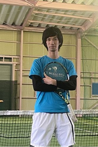 テニスラウンジ テニスラウンジ川西の先生