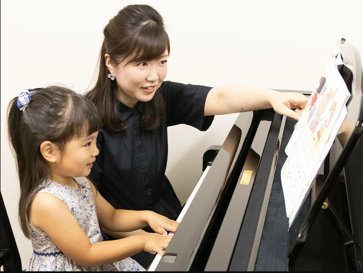 新響楽器　ピアノ教室 岡本センター1