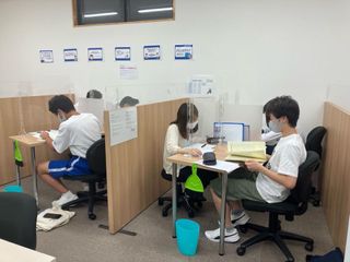 個別指導塾 トライプラス 根上り松校3