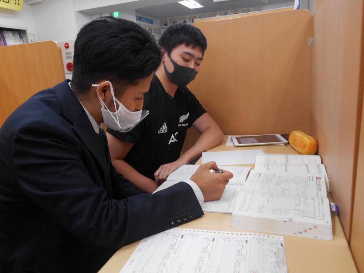 個別指導 スクールIE 教室 4