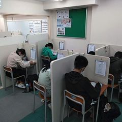 第一ゼミナールTOPiA(トピア) 教室 3