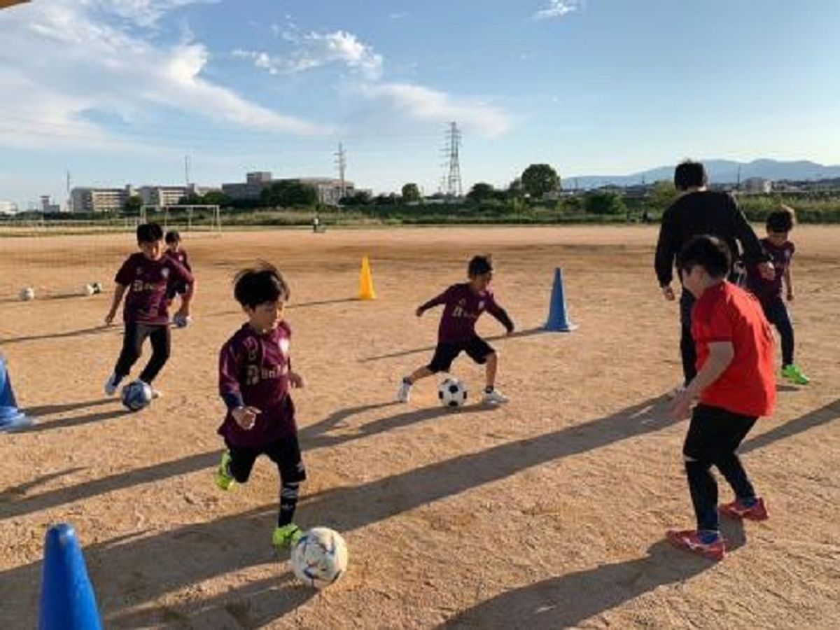 FC ブリラーレ 宝塚フットサルアリーナ校1