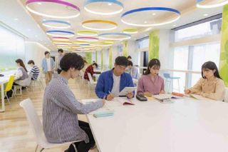 駿台予備学校 十三教室6