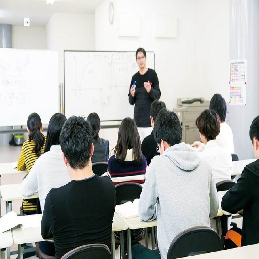 大学受験予備校シャトル 本校3