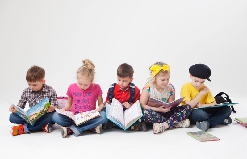 子供の読解力を伸ばすのに親ができることは 子供の習い事の体験申込はコドモブースター