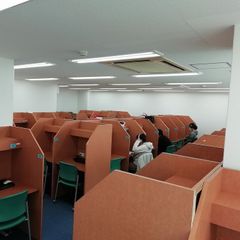 ベスト学院【東進衛星予備校】 教室 3