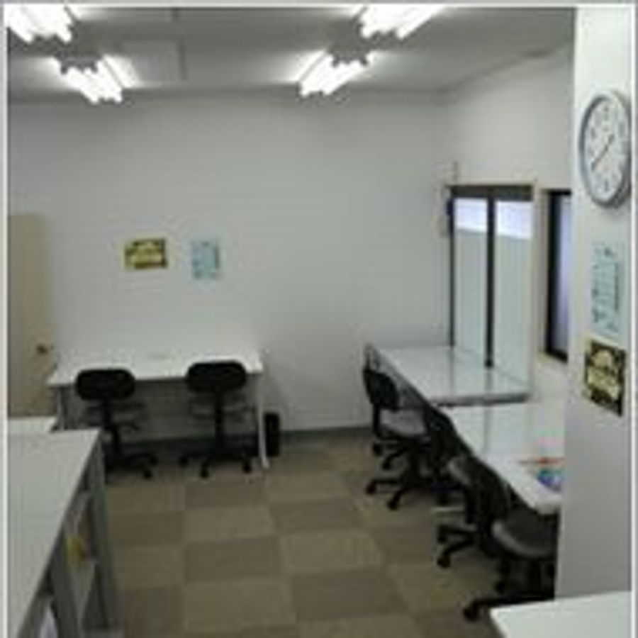 個別指導専門 九州学館 教室 4