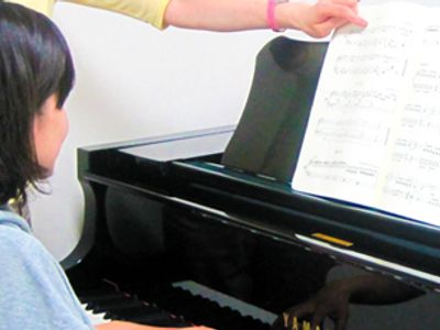新響楽器　ピアノ教室 箕面センターのピアノ　上級者コース