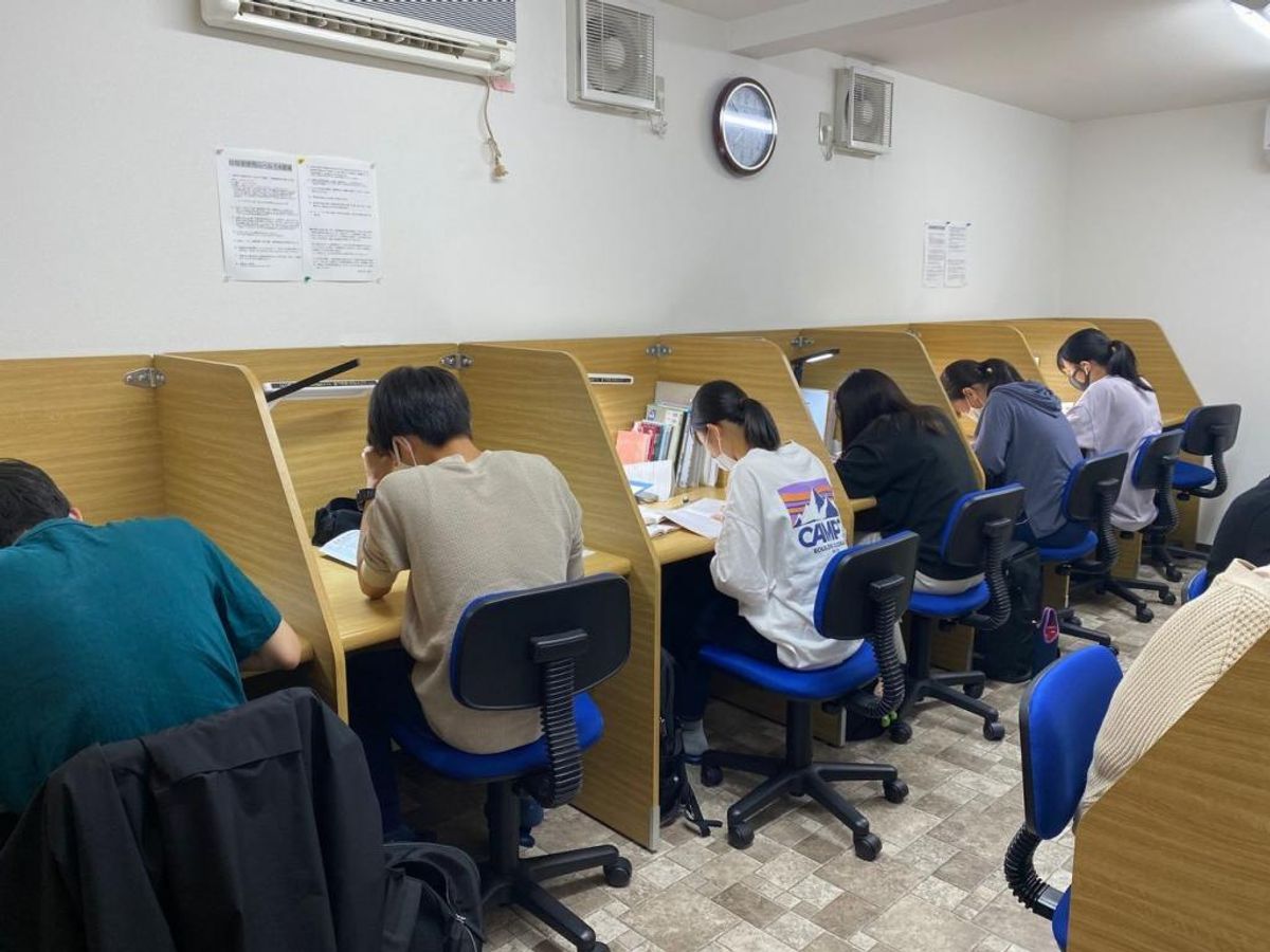 進英ゼミナール 井原教室7