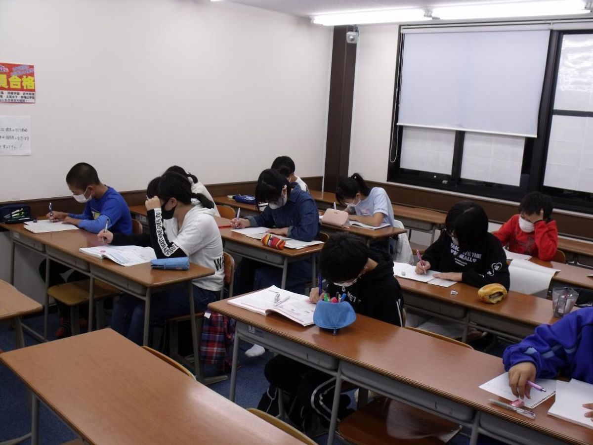 市田塾 旭ヶ丘校7