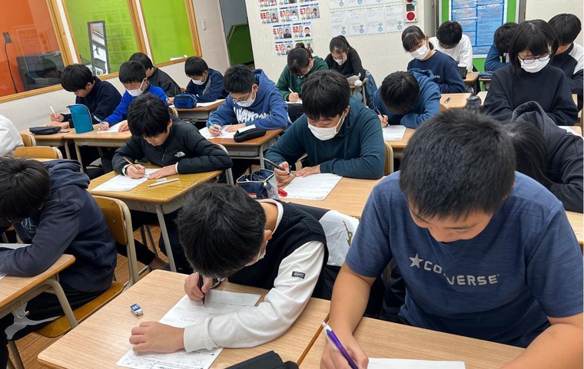 アップルアカデミア 教室 4