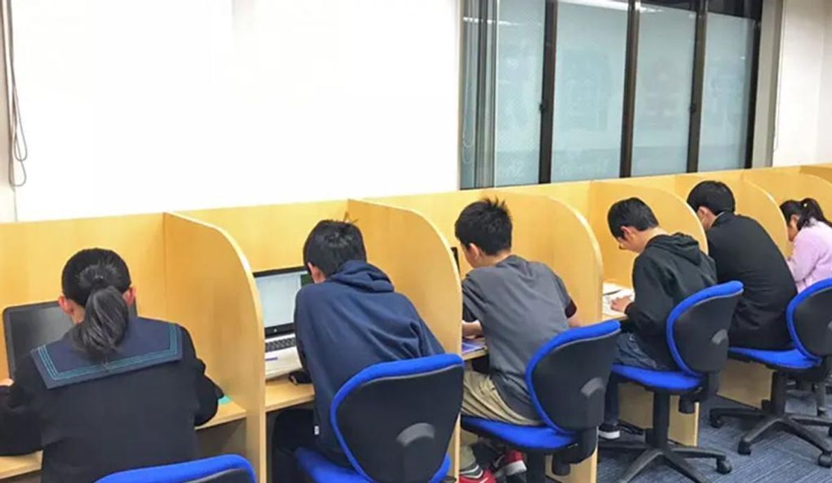 完全個別 松陰塾 香椎校3