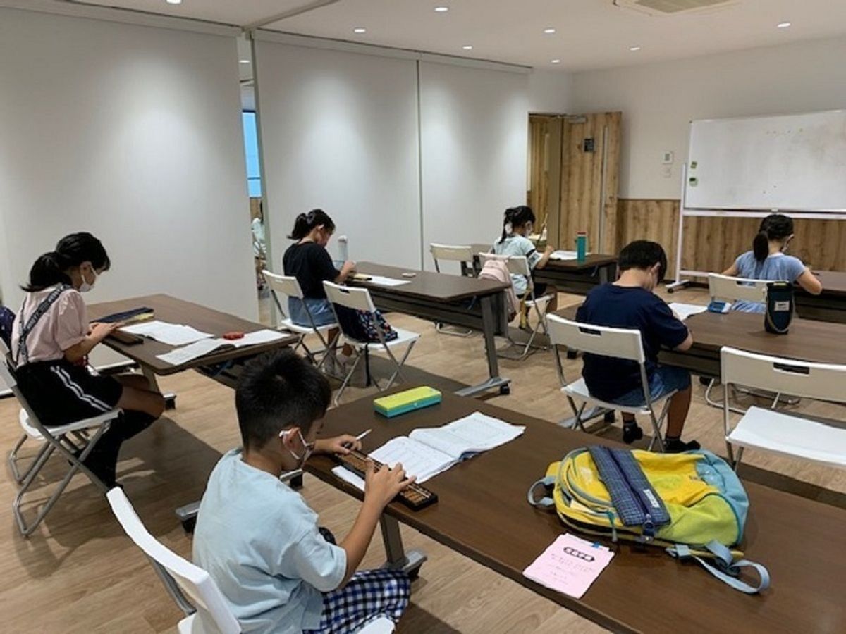 児童くらぶ そろばん教室 横須賀中央教室1